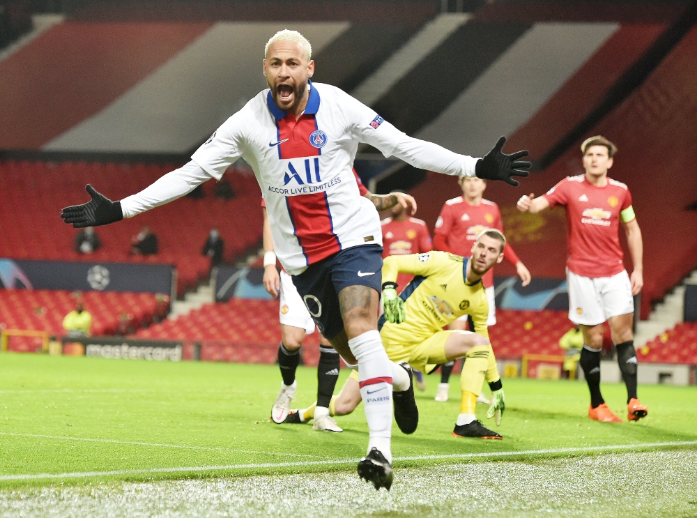 PSG, Manchester deplasmanında kazandı, Başakşehir Avrupa kupalarına veda etti