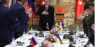 Putin'in Teklifi Tesadüf Değil! Barışa giden yol İstanbul’dan geçiyor!