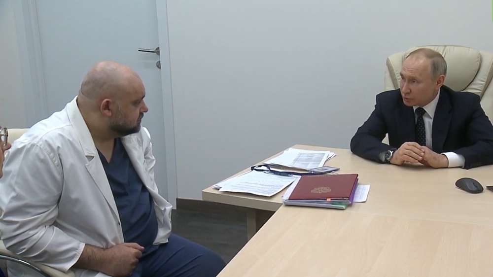 Putin’e eşlik eden başhekimde korona virüs tespit edildi