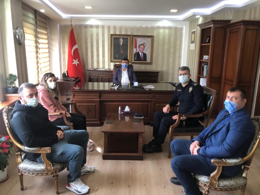 Rehin alınan hemşireden, kendini kurtaran kahraman emniyet müdürüne teşekkür ziyareti