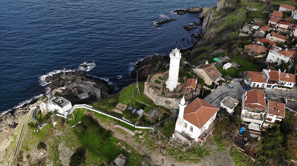 Restore edileceği duyurulan Anadolu Feneri havadan görüntülendi
