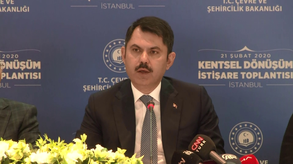 “Riskli binaların yıkım sürecini hızlı şekilde başlatıyoruz”