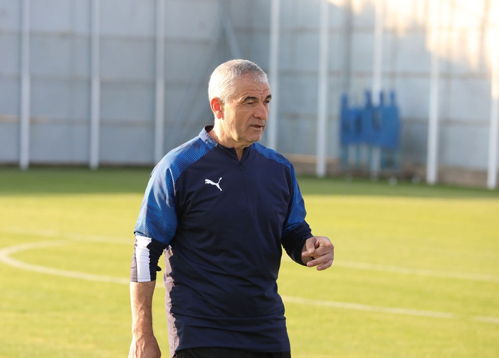 Rıza Çalımbay: “Hiçbir takım hazır değil”