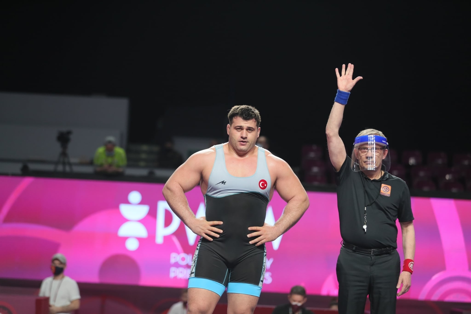 Rıza Kayaalp finalde