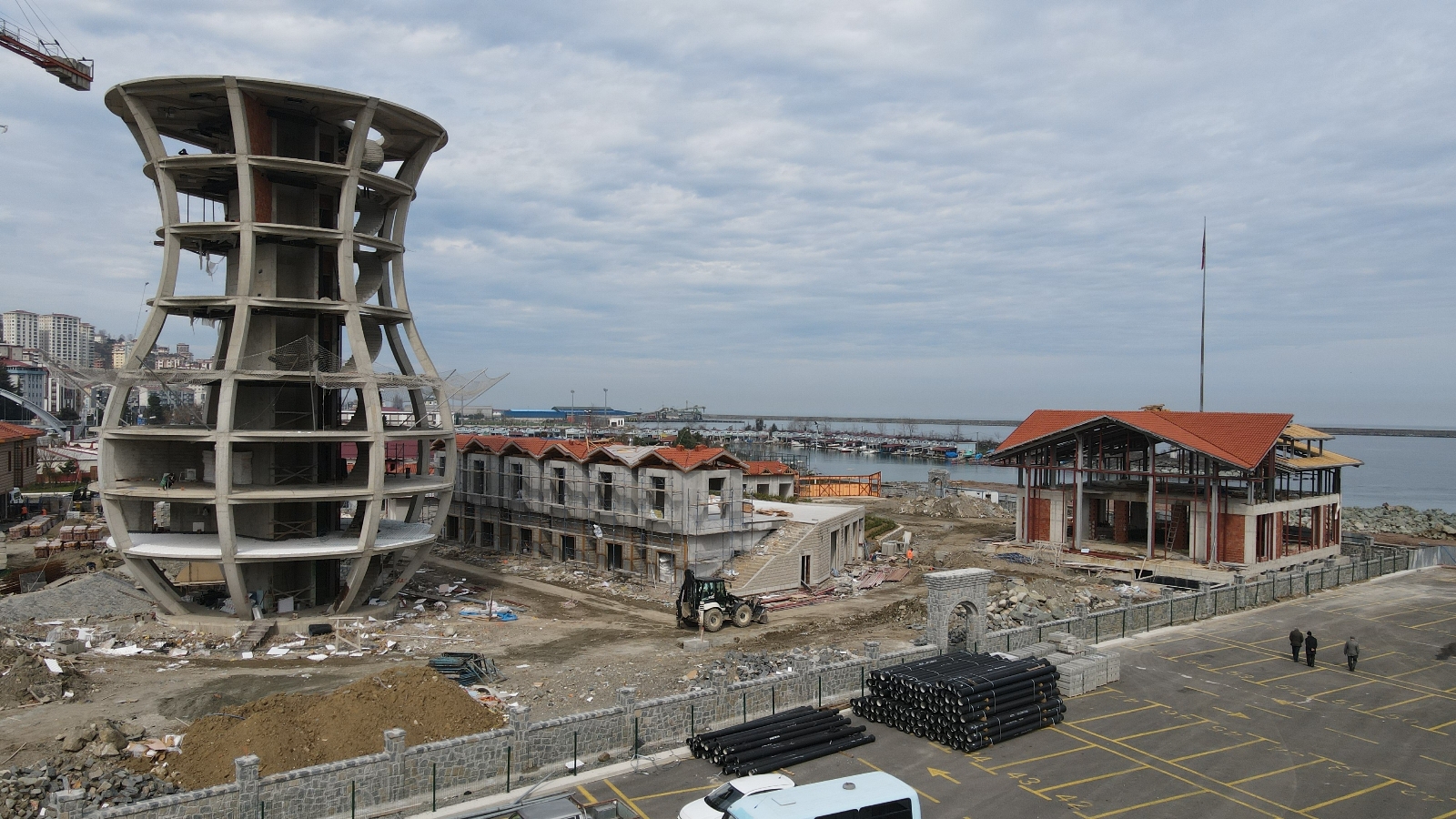 Rize’nin devasa ’Çay bardağı’ Guinness’e aday