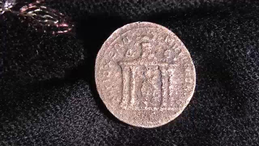 Roma dönemine ait 862 sikke ele geçirildi