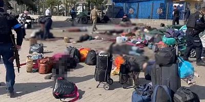 Rus birlikleri Kramatorsk kentinde bulunan tren istasyonunu roketlerle vurdu: Çok sayıda ölü ve yaralı var