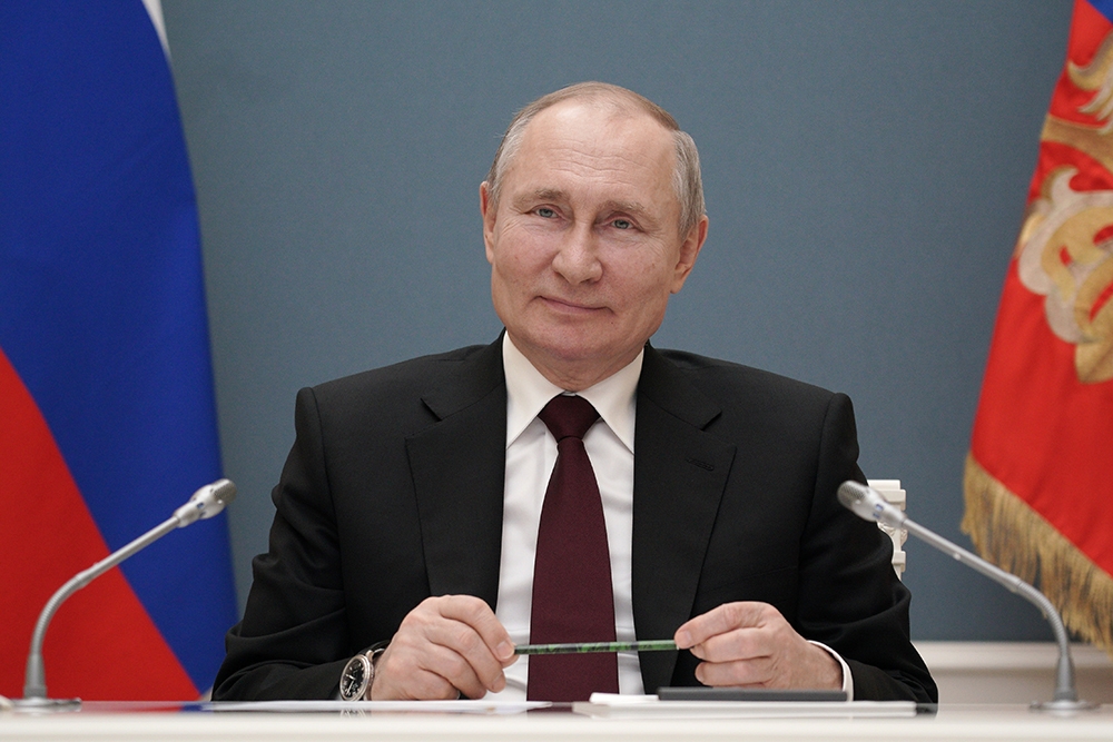 Rus Duması, Putin’in yeniden devlet başkanlığına aday olmasını sağlayan yasayı kabul etti