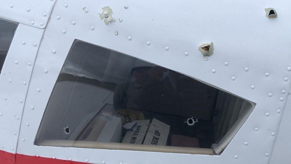 Rusya’da evinin üstünde uçuş yapan uçağa pompalı tüfeğiyle defalarca ateş etti