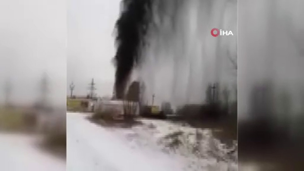 Rusya’da petrol boru hattı patladı