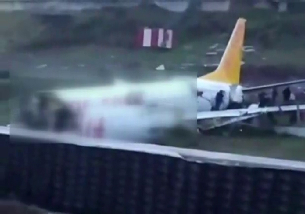 Sabiha Gökçen Havalimanı iki saat hava trafiğine kapatıldı