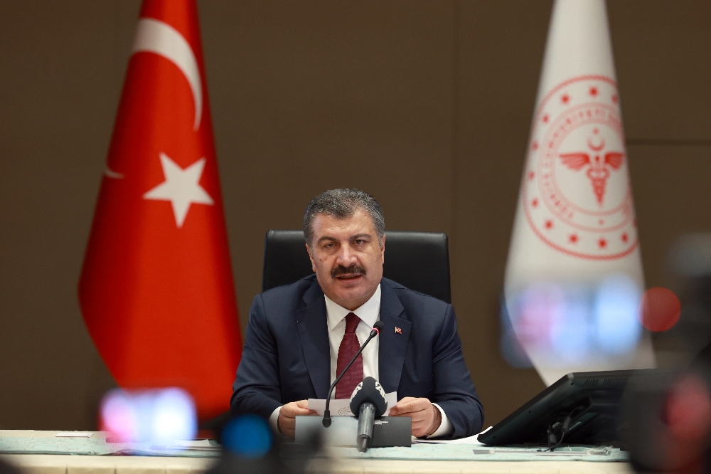 Sağlık Bakanı Koca, Koronavirüs Bilim Kurulu Toplantısı sonrası açıklamalarda bulundu