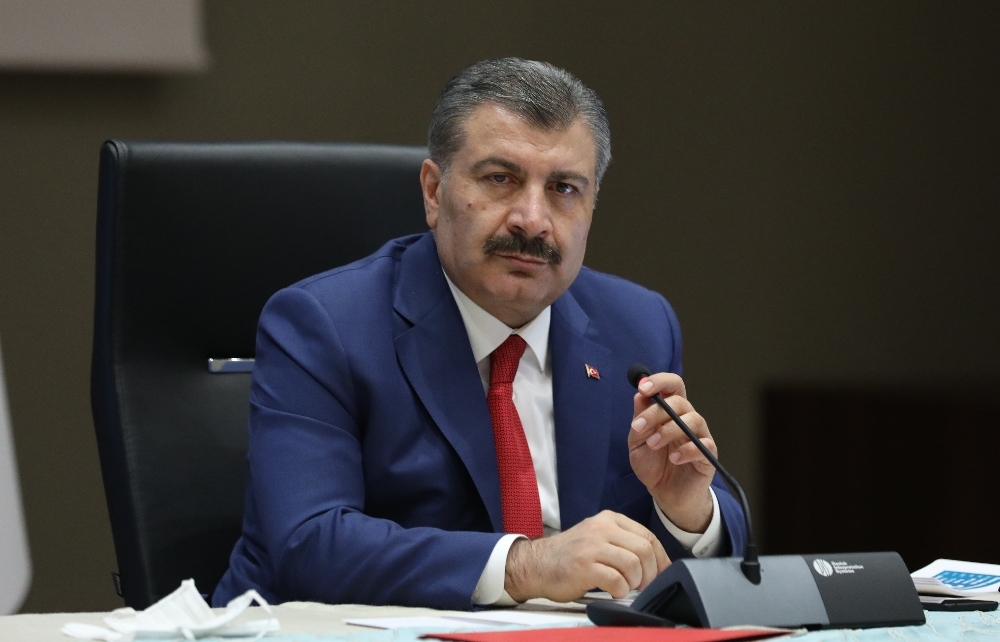 Sağlık Bakanı Koca’dan ’Mesafe’ paylaşımı
