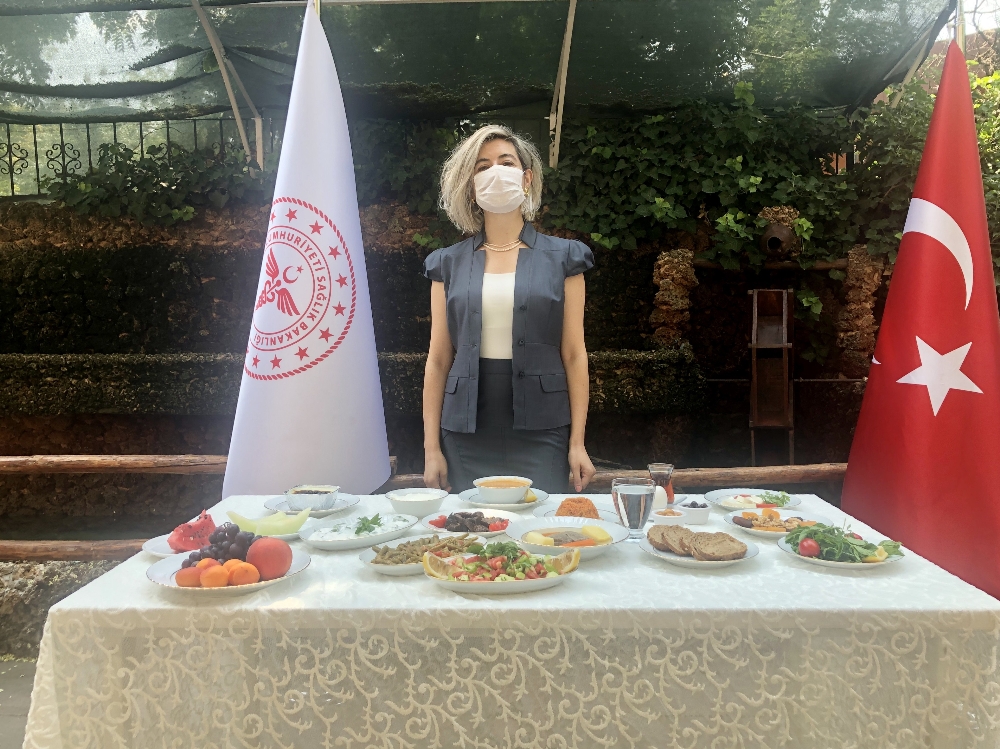 Sağlık Bakanlığından “sağlıklı bayram sofrası” önerisi