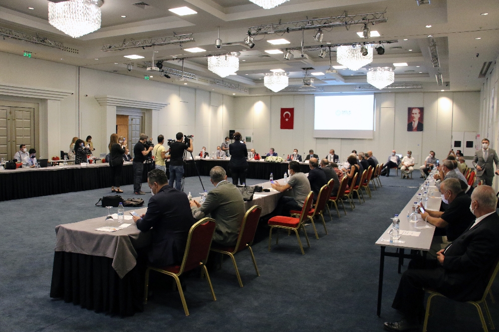 Sağlık Endüstrileri Platformu basın toplantısı düzenledi