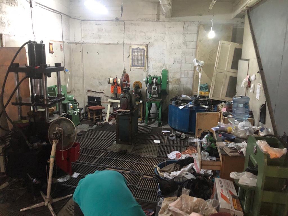 Sahte altın üreten atölyeye baskın