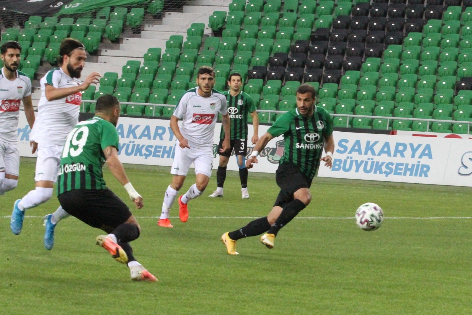 Sakaryaspor finalde