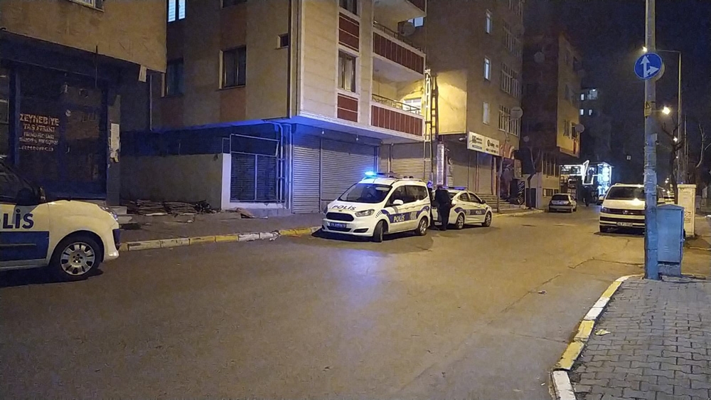 Salataya limon tuzu yerine yanlışlıkla böcek ilacı kattı iddiası: 10 kişi hastanelik oldu