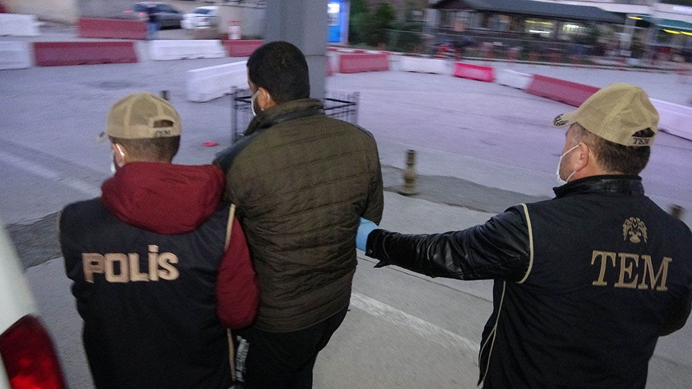 Samsun’da DEAŞ operasyonda 8 yabancı uyruklu gözaltına alındı