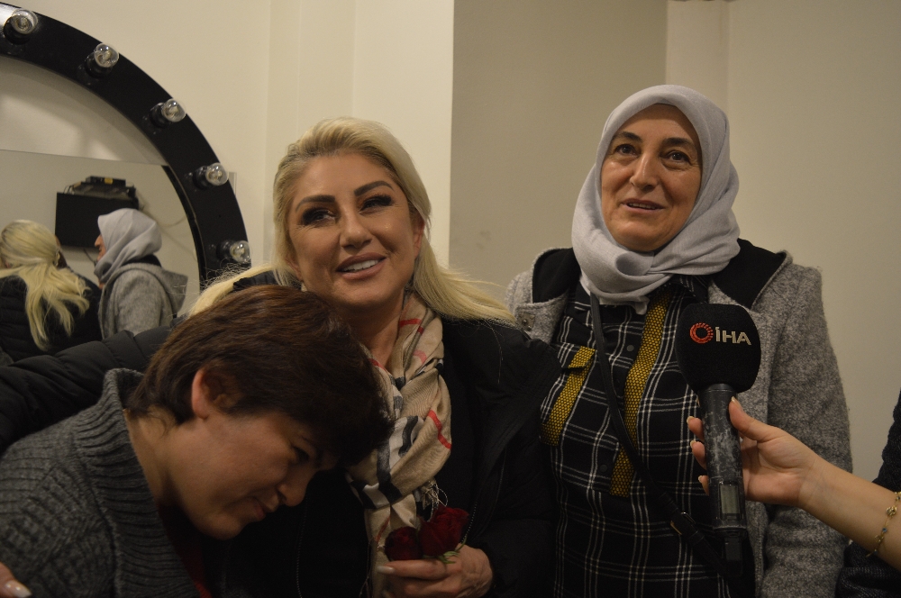 Sanatçı Muazzez Ersoy, Sıdıkanın Hayalini Gerçekleştirdi