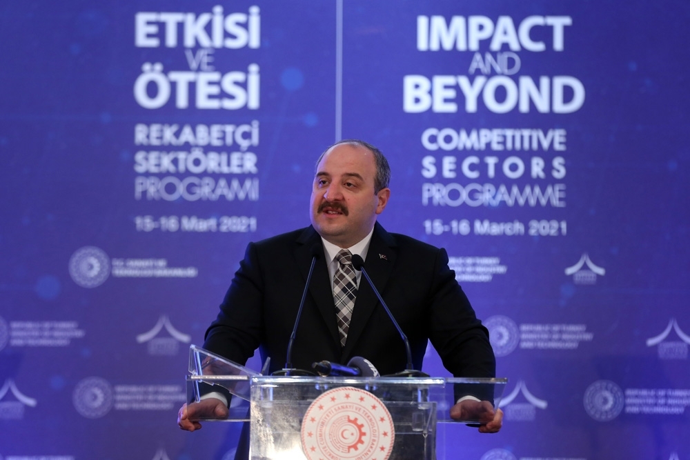 Sanayi ve Teknoloji Bakanı Mustafa Varank: “Burun ve VLP aşısı mutasyona kolay sağlanabiliyor