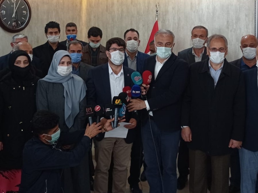Şanlıurfa’da 104 emekli amirale tepkiler sürüyor
