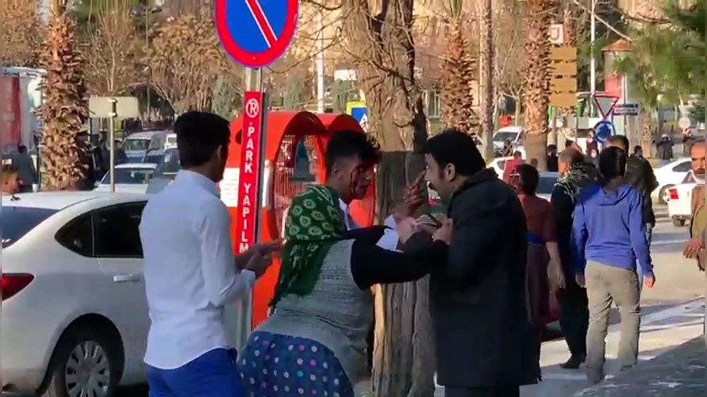 Şanlıurfa’da iki kavgada caddeler savaş alanına döndü