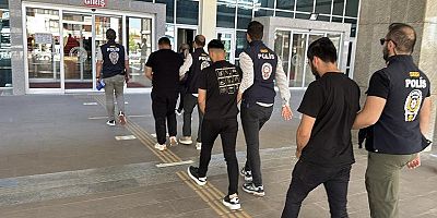 Saraçhane'de Cumhurbaşkanı Erdoğan'a hakaret eden 42 kişi yakalandı