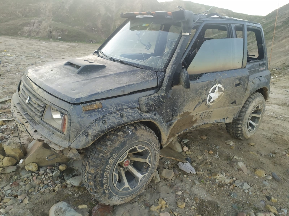 Sarıyer Kısırkaya plajında Off-Road cipi takla attı