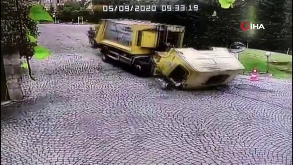 Sarıyer’de çöp kamyonu dehşetinin görüntüleri ortaya çıktı