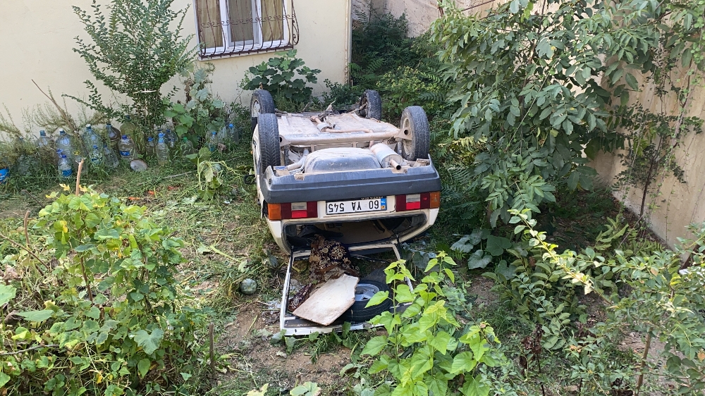 Sarıyer’de feci kaza: Otomobil 10 metreden evin bahçesine uçtu