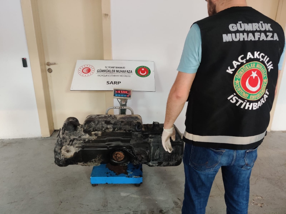 Sarp Gümrük Kapısı’nda 153 kilogram bal ele geçirildi