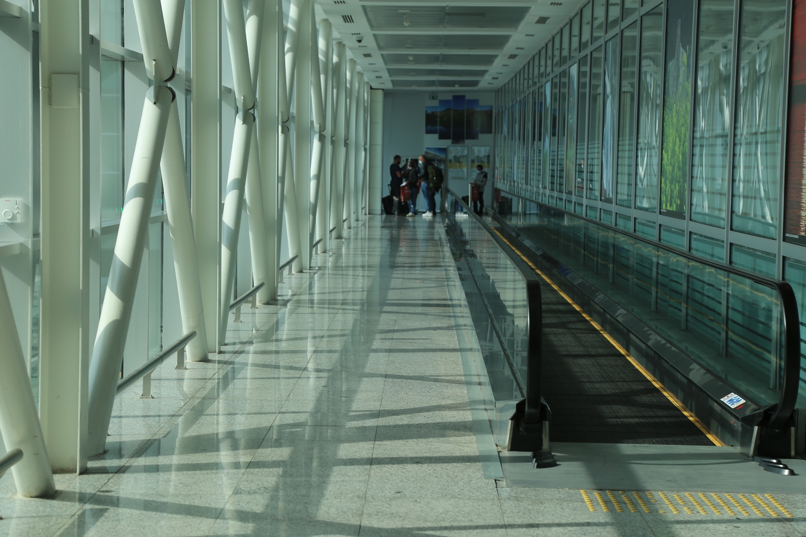 Sarp Sınır Kapısı yaya geçişlerine açıldı ancak beklenen yoğunluk gerçekleşmedi