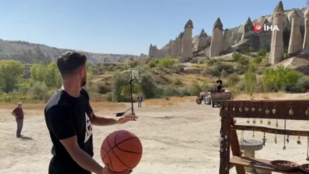 Sebo Göndür’den basket şov
