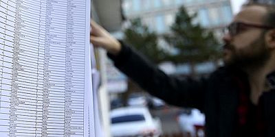 Seçmen listeleri askıya çıkarıldı