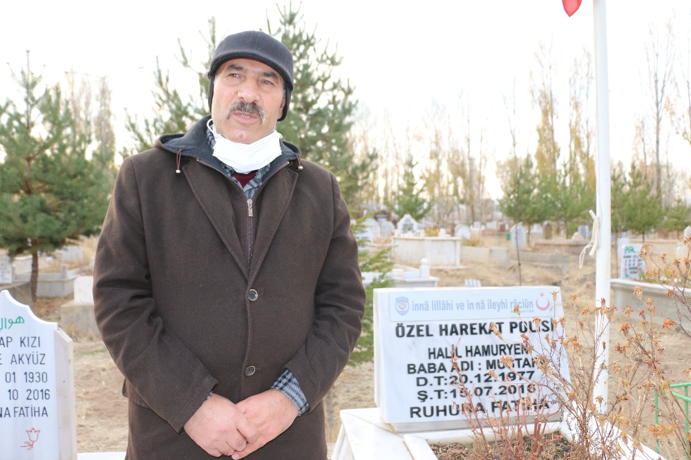 Şehit ağabeyi Hamuryen: “Bu kararı şehit kardeşime haber vermeye geldim”