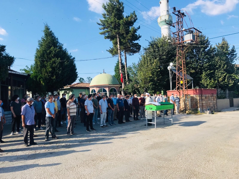 Şehit annesi toprağa verildi