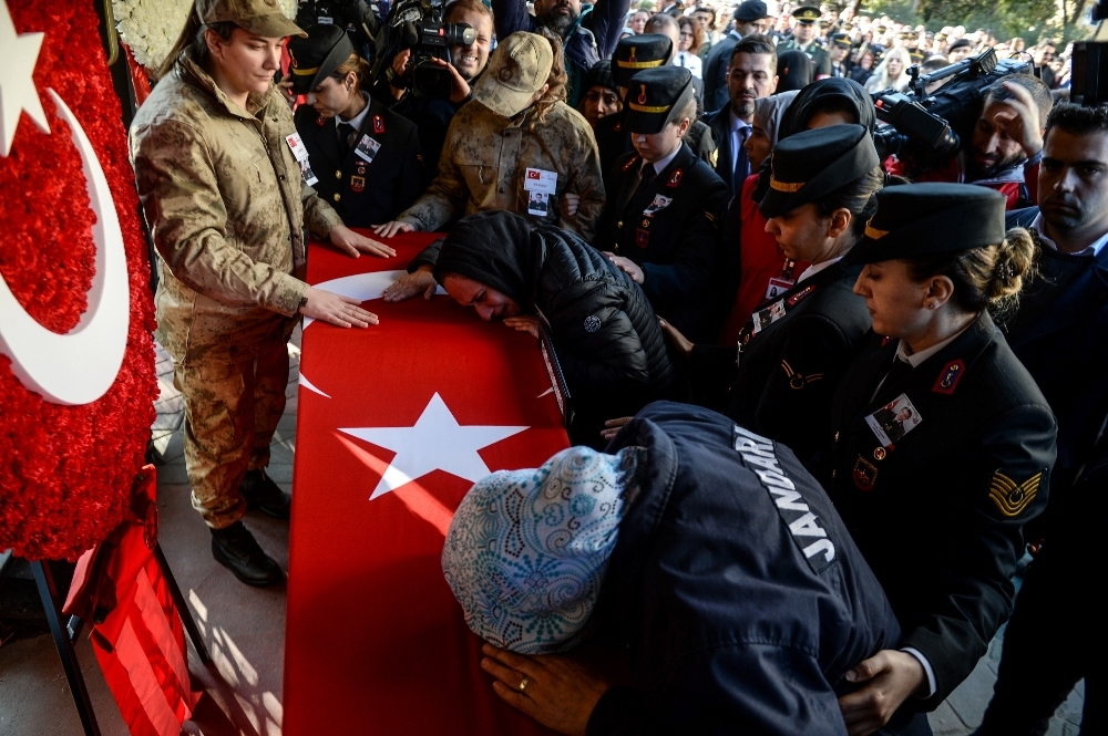 Şehit Astsubay Esma Çevik’in ailesine anlamlı ziyaret