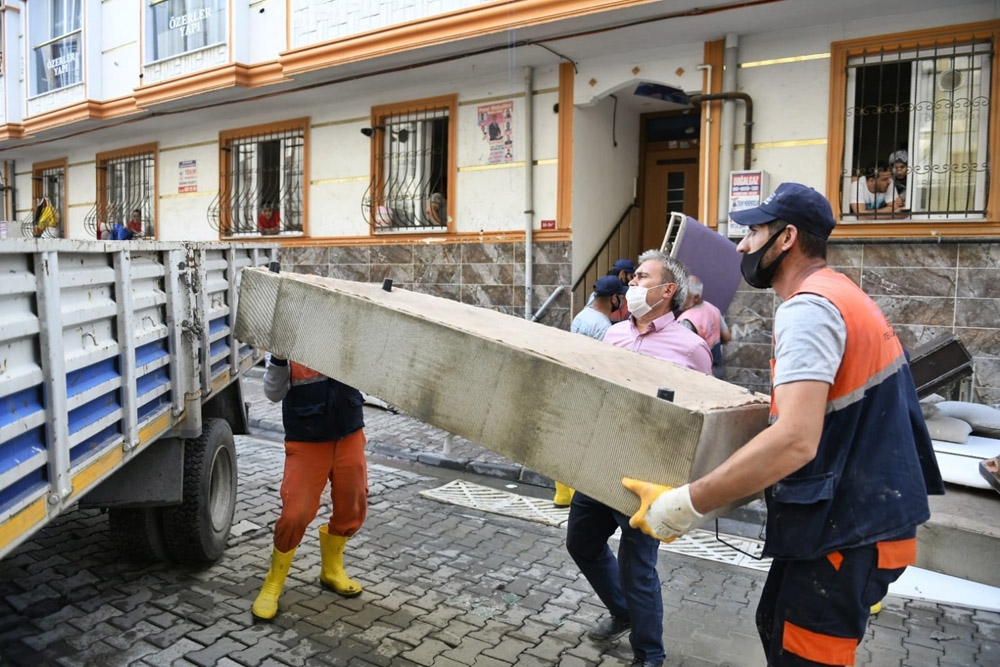 Sel felaketinde hasar tespit çalışmaları devam ediyor