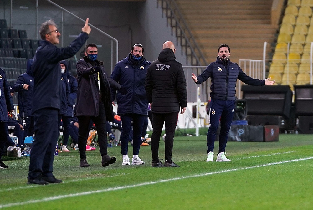 Selçuk Şahin kulübede yer aldı