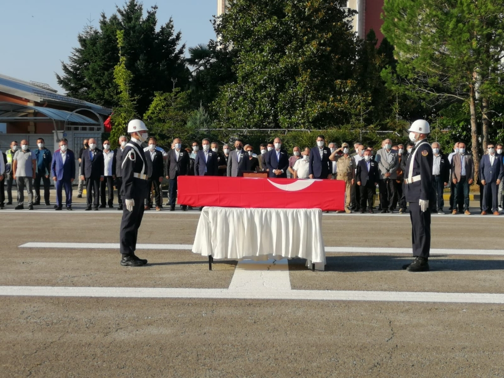 Selde şehit olan Uzman Çavuş Onur Kıran için tören düzenlendi