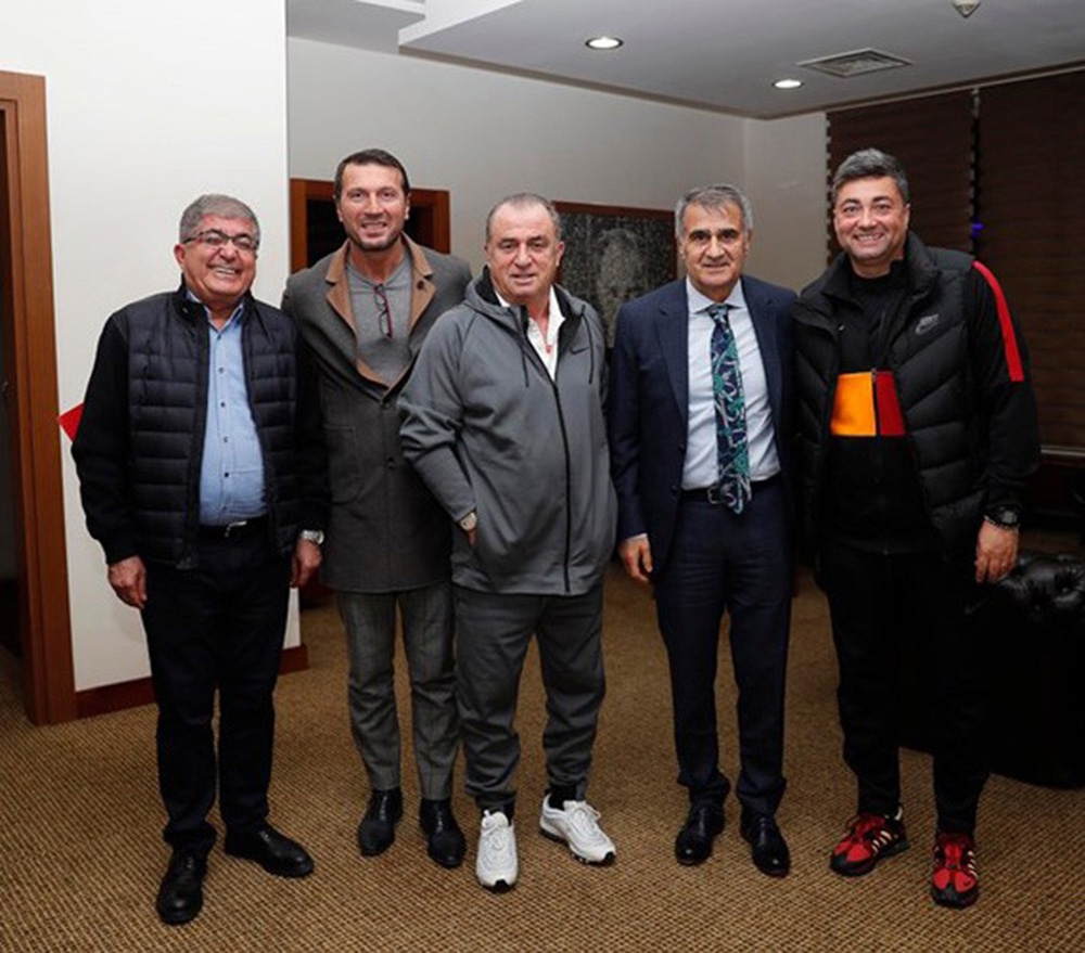 Şenol Güneş Galatasaray’ın kampını ziyaret etti