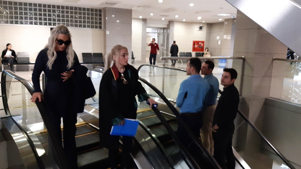 Seren Serengil ile Yaşar İpek’in boşanma davası başladı