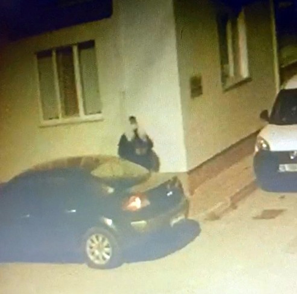 Sıfır aldığı motosikleti böyle çaldılar