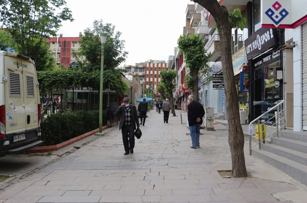 Siirt’te 65 yaş ve üstüne kısıtlama geldi