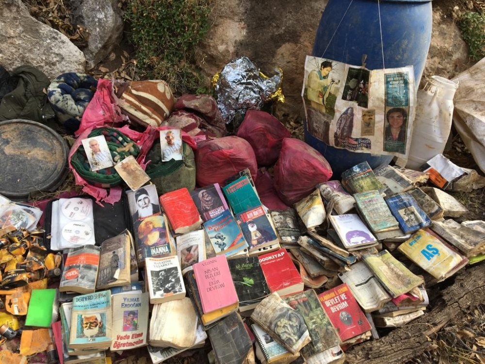 Siirtte Teröristlere Ait Mühimmat Ve Yaşam Malzemesi Ele Geçirildi