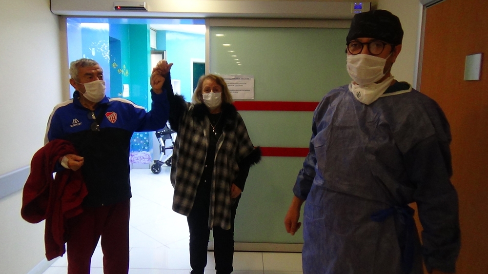 Silivri’de yaşlı çift korona virüsü yendi