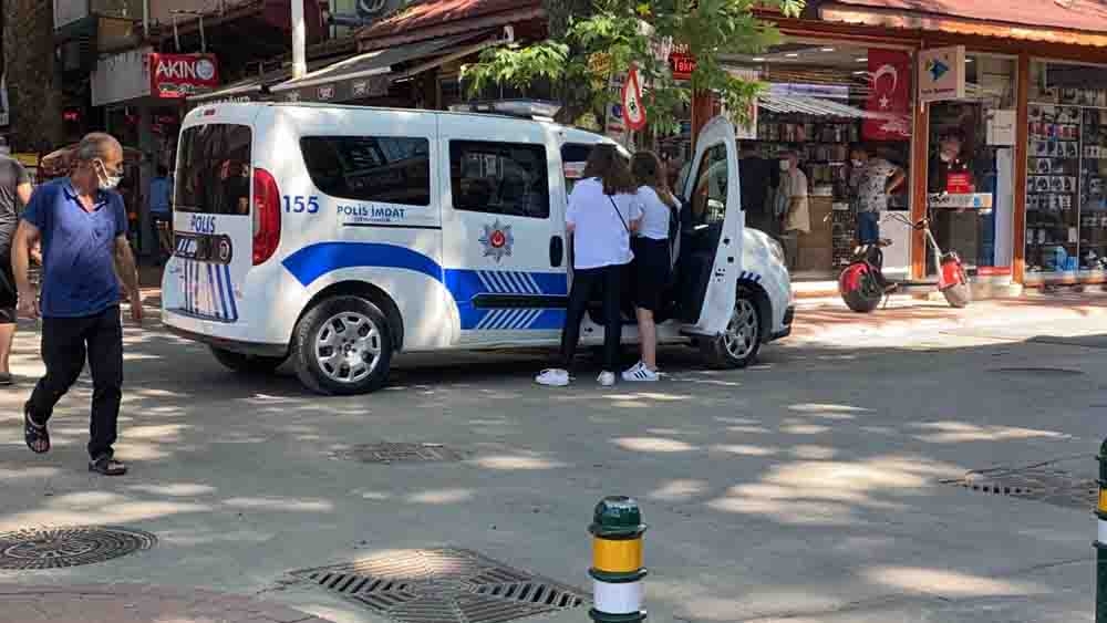 Sınava giden genç kıza ceza şoku