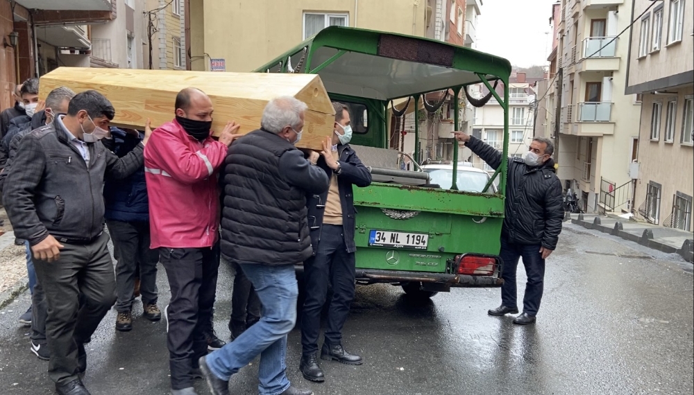 Şişli’de 28 yaşındaki genç evinde ölü bulundu