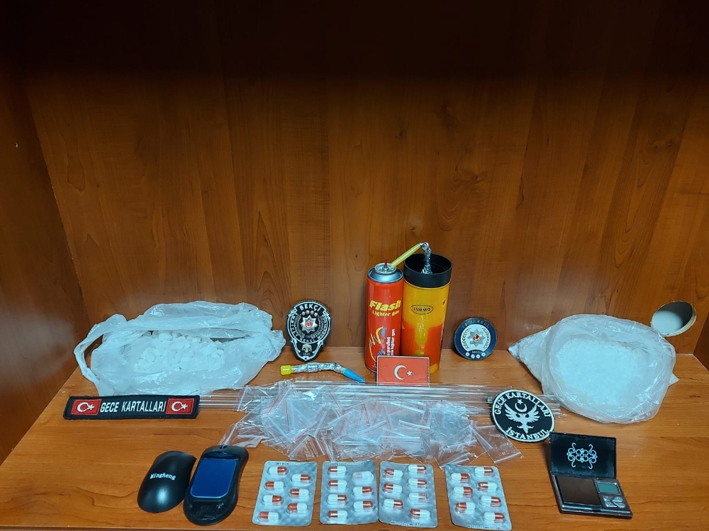 Şişli’de 300 bin lira değerinde 1.2 kilo metamfetamin ele geçirildi